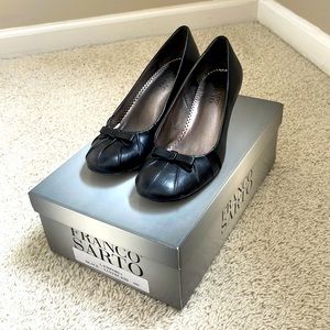 Franco Sarto low heel shoes